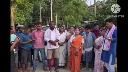 মাৰ্ঘেৰিটা: ব্ৰক্ষ্মাজান পুৰণা গোটৰ পৰা ব্ৰক্ষ্মাজান ২ নং লাইন পথৰ আধাৰ শিলা স্থাপন  ডিগবৈ সমষ্টিৰ বিধায়ক সুৰেন ফুকনৰ
