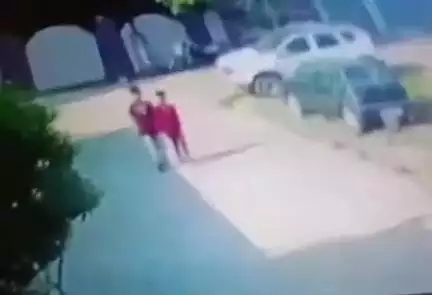 ग्वालियर गिर्द: सिकंदर कंपू के काली माता मंदिर में हुई चोरी, CCTV फ़ुटेज आया सामने