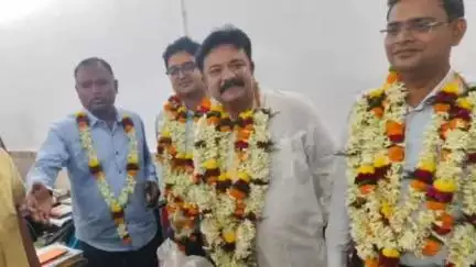 ଜଟଣୀ: ଶ୍ରମିକ ୟୁନିୟନ ପ୍ରେମ ଅଫିସ କାର୍ଯ୍ୟାଳୟରେ ନୂତନ କର୍ମକର୍ତ୍ତାଙ୍କୁ ଭବ୍ୟ ସମ୍ବର୍ଦ୍ଧନା