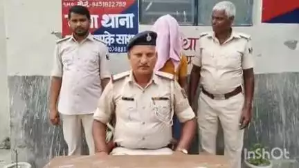 मधेपुर: भेजा बाजार में पान की दुकान पर विदेशी शराब बेचता दुकानदार गिरफ्तार, न्यायिक हिरासत में भेजा गया