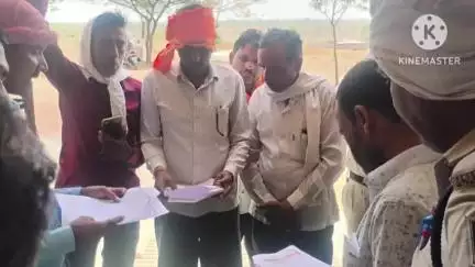 शाढ़ौरा: भारतीय किसान संघ ने किसानों की मांगों को लेकर मुख्यमंत्री के नाम तहसील में दिया ज्ञापन