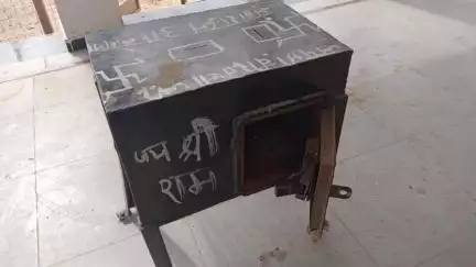माण्डलगढ़: आकोला में चार मंदिरों से दान पेटियों के ताले टूटे, चोरों ने हजारों रुपए ले भागे, ग्रामीणों में रोष