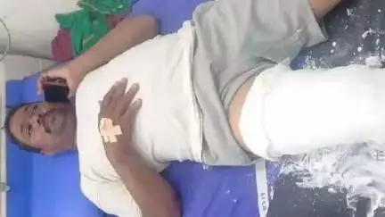 అసిఫాబాద్: వంజరి గ్రామ సమీపంలో బైక్‌ను ఢీకొన్న మరో బైక్‌, ఒకరికి తీవ్ర గాయాలు