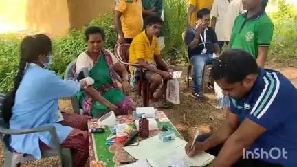 ବୀରମିତ୍ରପୁର: ନୂଆଗାଁ ଗ୍ରାମପଞ୍ଚାୟତର ଖଡ଼ିଆ ବସ୍ତି ଠାରେ ମାଗଣା ସ୍ୱାସ୍ଥ୍ୟ ଶିବିର ଅନୁଷ୍ଠିତ