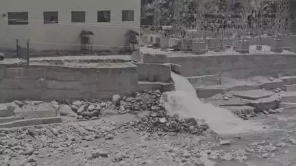 सांगला: जिले की बसपा नदी का बढ़ा जलस्तर, परियोजनाओं द्वारा बांध और फ्लशिंग टनल से छोड़ा जा रहा पानी