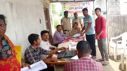 జన్నారం: జన్నారం మండలంలో ఏర్పాటు చేస్తున్న రెవెన్యూ సదస్సులను ప్రజలు సద్వినియోగం చేసుకోవాలి: ఎమ్మార్వో రాజ మనోహర్ రెడ్డి