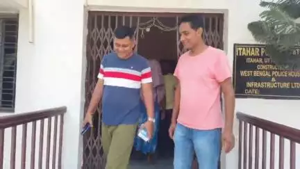 ইটাহার: সোনাডাঙি গ্রামের গৃহশিক্ষক খুনের ঘটনার 36 দিন পর ভালুকা এলাকা থেকে গ্রেপ্তার আরও 1, 8 দিনের পুলিশ হেপাজতের নির্দেশ