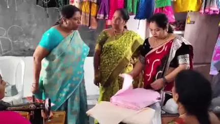 ఉదయగిరి: పట్టణంలో టైలరింగ్ శిక్షణ కేంద్రాన్ని తనిఖీ చేసిన బీసీ కార్పొరేషన్ ఈడీ నిర్మలాదేవి