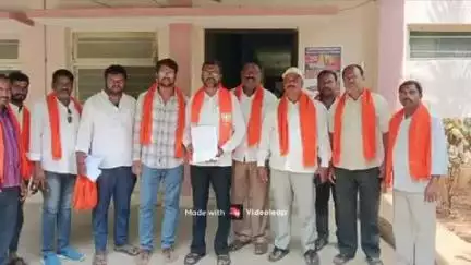 మహబూబ్ నగర్ అర్బన్: పట్టణంలో వార్డుల విభజనలో అవకతవకలపై టౌన్ ప్లానింగ్ ఆధికారికి మాజీ కౌన్సిలర్ పిట్టల యాదయ్య ఫిర్యాదు