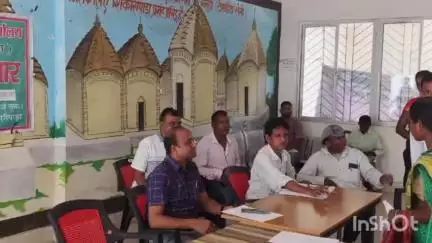 शिकारीपाड़ा: शिकारीपाड़ा प्रखंड परिसर में जनता दरबार का आयोजन, कुल 37 आवेदन प्राप्त हुए