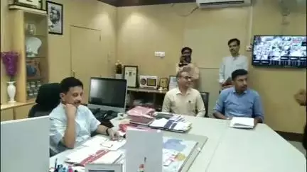 नागौर: नागौर शहर में बड़ा सियासी घटनाक्रम, BJP, कांग्रेस व निर्दलीय पार्षदों ने सभापति के खिलाफ सौंपा अविश्वास प्रस्ताव का पत्र