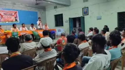 ঝালদা ১: ঝালদা শহরে বিজেপির বুথ স্বশক্তিকরণ মন্ডল কর্মশালা আয়োজিত হলো, উপস্থিত জেলা সভাপতি