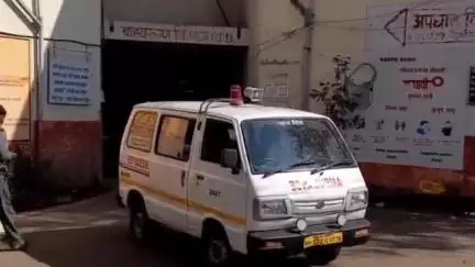 मोहोळ: शेटफळ येथे पूर्ववैमस्यातून मारहाणीत दोन्ही गटातील चौघे जखमी; उपचारासाठी शासकीय रुग्णालयात दाखल