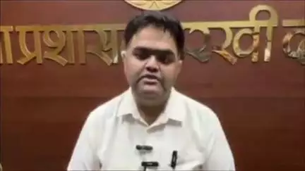चरखी दादरी: चरखी दादरी में पटाखों के उत्पादन, भंडारण, बिक्री व फोड़ने पर प्रतिबंध: मुनीश शर्मा, डीसी