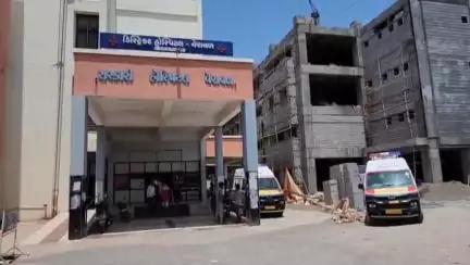 ગીર સોમનાથ જિલ્લા માં કોરોના એ દસ્તક દીધી.જિલ્લામાં માં 05 કેસ કોરોના પોઝિટિવ સામે આવ્યા.