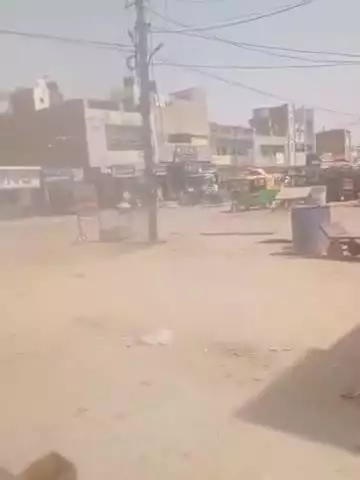 अनूपगढ़: अनूपगढ़ के मुख्य बाजार में अत्यधिक गर्मी के कारण विद्युत पोल पर लगी आग, विद्युत सप्लाई कराई गई बंद