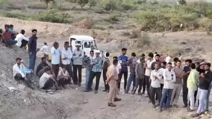 जहाज़पुर: लुहारी गांव के पास खदान ढहने से दो लोगों की मौके पर हुई मौत