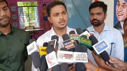 பொள்ளாச்சி: ஆச்சிப்பட்டியில் ரூபாய் 36 லட்சம் மதிப்பில் ஊராட்சி ஒன்றிய துவக்கப் பள்ளியை மாவட்ட ஆட்சியர் திறந்து வைத்தார்