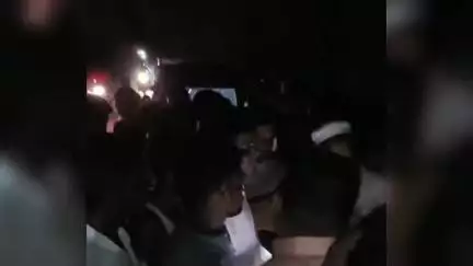 গোয়ালপোখর ১: গোয়ালপখর থানার বিপরীত ও লোধন এলাকার মাখ খানে রাজ্য সড়কে দুটি বাইকের মুখোমুখি সংঘর্ষে গুরুতর আহত এক শিশু সহ মোট ৩ জন