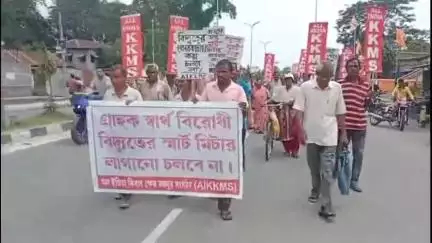 মেখলিগঞ্জ: একাধিক দাবিতে চ্যাংড়াবান্ধা বিদ্যুৎ দপ্তরে বিক্ষোভ ও ডেপুটেশন AIKKMS-এর