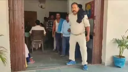 गायघाट: मैठी व बखरी गांव से पुलिस ने शराब के नशे में हंगामा करते 11 आरोपियों को किया गिरफ्तार, भेजे गए जेल
