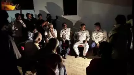 ज़ीरादेई: सड़क दुर्घटना में एमआर की मौत, ओझा के बढ़ेया गांव में शव पहुंचते ही मचा कोहराम