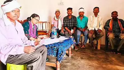 वारासिवनी: मछली पालकों के केसीसी बनाने के लिए विभागीय संपर्क अभियान शुरू, डोंगरमाली में 10 प्रकरण तैयार