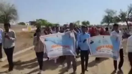 गुड़ामालानी: वंदे गंगा अभियान के तहत जलग्रहण विकास एवं भू-संरक्षण विभाग ने कोडूका में कार्यक्रम आयोजित किया, जल संरक्षण का दिया संदेश