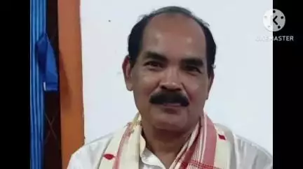 মাৰ্ঘেৰিটা: ডিগবৈ জ্যোতি নগৰত সদ্য প্ৰয়াত ব্যক্তিৰ বাসগৃহত উপস্থিত হৈ পৰিয়াললৈ সমবেদনা জ্ঞাপণ ডিগবৈ সমষ্টিৰ বিধায়ক সুৰেন ফুকনৰ