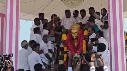 காளையார்கோவில்: மக்கள் விரோத திமுக ஆட்சியை என்.டி.ஏ கூட்டணி வீழ்த்தும் – டி.டி.வி. தினகரன் நகரம்பட்டியில்வலியுறுத்தல்