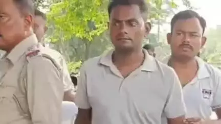 খড়িবাড়ি: হাতবদলের আগে একটি পিস্তল ও এক রাউন্ড কার্তুজ সহ খড়িবাড়ি থেকে গ্রেফতার এক বিহারের ব্যক্তি