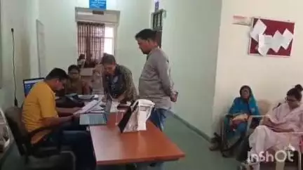 शाहपुर: शाहपुर में अनुविभागीय स्तरीय जनसुनवाई का आयोजन, एसडीएम ने सुनी लोगों की समस्याएं