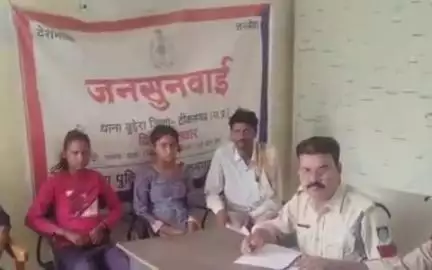 बड़ागांव धसान: एसपी के निर्देशन में बुड़ेरा थाने में जनसुनवाई शिविर आयोजित, पुलिस अधिकारियों ने सुनीं समस्याएं