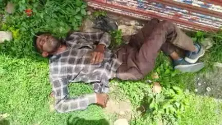रायसेन: मुक्तापुर-भोपाल-विदिशा हाईवे पर क्रॉसिंग के दौरान अनियंत्रित होकर बाइक गिरी, पति-पत्नी घायल