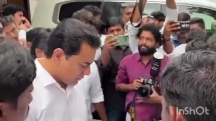 ఖైరతాబాద్: గద్వాల జిల్లాలో రైతులను మోసం చేస్తున్న సీడు కంపెనీలపై ప్రభుత్వం చర్యలు తీసుకోవాలి : కేటీఆర్