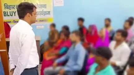 करगहर: गर्भे में सरकारी भूमि पर उद्योग स्थापित कर फर्जीवाड़ा, डीएम के आदेश पर जिला उद्योग केंद्र महाप्रबंधक ने कराई FIR दर्ज