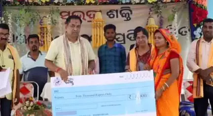 ବଡଚଣା: ବାଲିଚନ୍ଦ୍ରପୁରସ୍ଥିତ ଜଗନ୍ନାଥ କଲ୍ୟାଣ ମଣ୍ଡପରେ ଆୟୋଜିତ ବ୍ଲକ୍ ସ୍ତରୀୟ ସୁଭଦ୍ରା ଶକ୍ତି ପାରମ୍ପରିକ ଖାଦ୍ୟ ପ୍ରତିଯୋଗିତା ଅନୁଷ୍ଠିତ ହୋଇଛି।