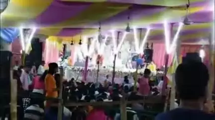 सरैयाहाट: ठाकुरबाड़ी मंदिर में श्री राम चरित्र मानस महायज्ञ के छठे दिन उमड़ी भक्तों की भीड़