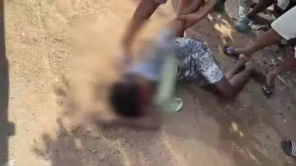 ଗୋବିନ୍ଦପୁର: ଗର୍ଡେଗ ଛକ ଠାରେ ବାଇକ୍ ଦୁର୍ଘଟଣାରେ ଜଣେ ଯୁବକ ଆହତ, ମେଡିକାଲ ରେ ଭର୍ତ୍ତି