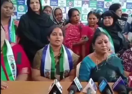 కూటమి పాలనలో రాష్ట్రంలో అత్యాచారాలు, అఘాయిత్యాలు పెరిగిపోయాయని మండిపడ్డ రాజంపేట వైసీపీ మహిళా నేత మిర్యాల సురేఖ