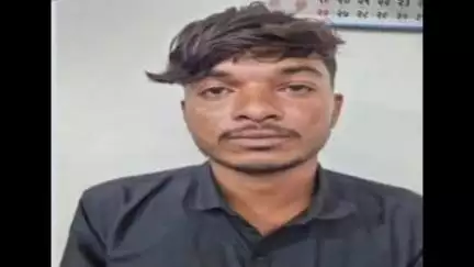 ગોંડલના ભોજપરા સ્મશાન પાસેથી ગોંડલ બી ડિવિઝન પોલીસ સ્ટેશનના ઘરફોડ ચોરીના આરોપી છેલ્લા સાત માસથી ફરાર હોય તેને પકડી લીધો