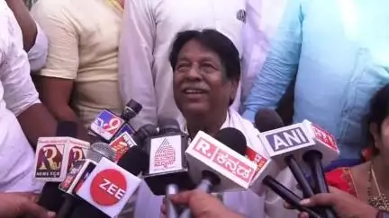 ತುರುವೇಕೆರೆ: ಕಾಲ್ತುಳಿತ ಪ್ರಕರಣ, ಕಾಂಗ್ರೆಸ್ ಸರ್ಕಾರವನ್ನೇ ವಜಾ ಮಾಡಬೇಕು: ಪಟ್ಟಣದಲ್ಲಿ ಶಾಸಕ ಎಂ.ಟಿ ಕೃಷ್ಣಪ್ಪ