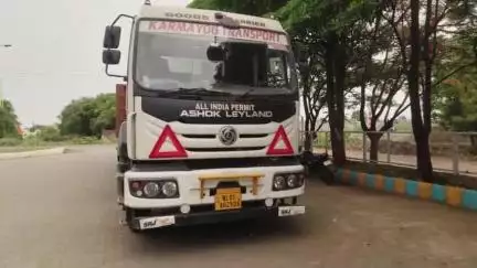 अंबड: अंबड जालना रोडवरील फेडरेशन ते इंडियन ऑइल पेट्रोल पंप दरम्यान ट्रकने पादचार्‍याला उडवले; पादचारी गंभीर जखमी