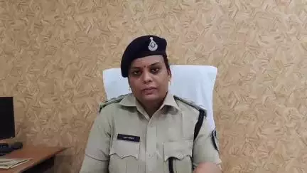 घंसौर: घंसौर में लगातार हो रहे सड़क हादसों के मद्देनजर SDOP ने लोगों से की सावधानीपूर्वक व नियमों का पालन कर वाहन चलाने की अपील