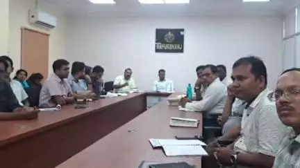 ବାରିପଦା ମ୍ୟୁନିସିପାଲଟି: ଓସ୍ୱାନ ହଲ ଠାରେ ଜିଲ୍ଲାପାଳଙ୍କ ଅଧ୍ୟକ୍ଷତାରେ ବିକାଶ ବାହାନ ରଥ ସମ୍ପର୍କିତ ପ୍ରସ୍ତୁତି ବୈଠକ ଅନୁଷ୍ଠିତ