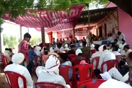 नरवर: नगर परिषद मगरौनी के ग्राम मायारामपुरा में कृषि विज्ञान सम्मेलन संपन्न