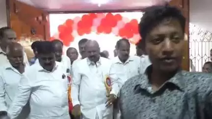 தண்டையார்பேட்டை: ராயபுரம் பகுதியில் அகில இந்திய ஜனநாயக மக்கள் கட்சியின் தென்னிந்திய பொதுக்கூட்டம் நடைபெற்றது