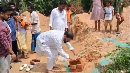 দুবরাজপুর: দুবরাজপুরে তপশিলী অধ্যুষিত এলাকায় মনসা মন্দির নির্মাণের ভিত্তিপ্রস্তর স্থাপন, পূরণ হলো স্থানীয়দের বহুদিনের স্বপ্ন
