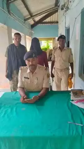कटिहार जिला के बरारी थाना कांड संख्या-378/23 के अप्राथमिकी अभियुक्त मो० सनाउल लूट के मोबाइल के साथ किया गया गिरफ्तार l