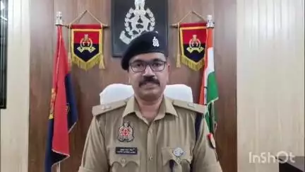 नवाबगंज: हाफिजगंज थाना क्षेत्र की एक किशोरी अपने प्रेमी के साथ हुई फरार, पिता की तहरीर पर 3 लोगों के खिलाफ रिपोर्ट दर्ज
